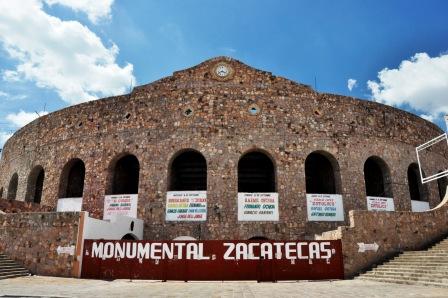 plaza_monumental_zacatecas.jpg
